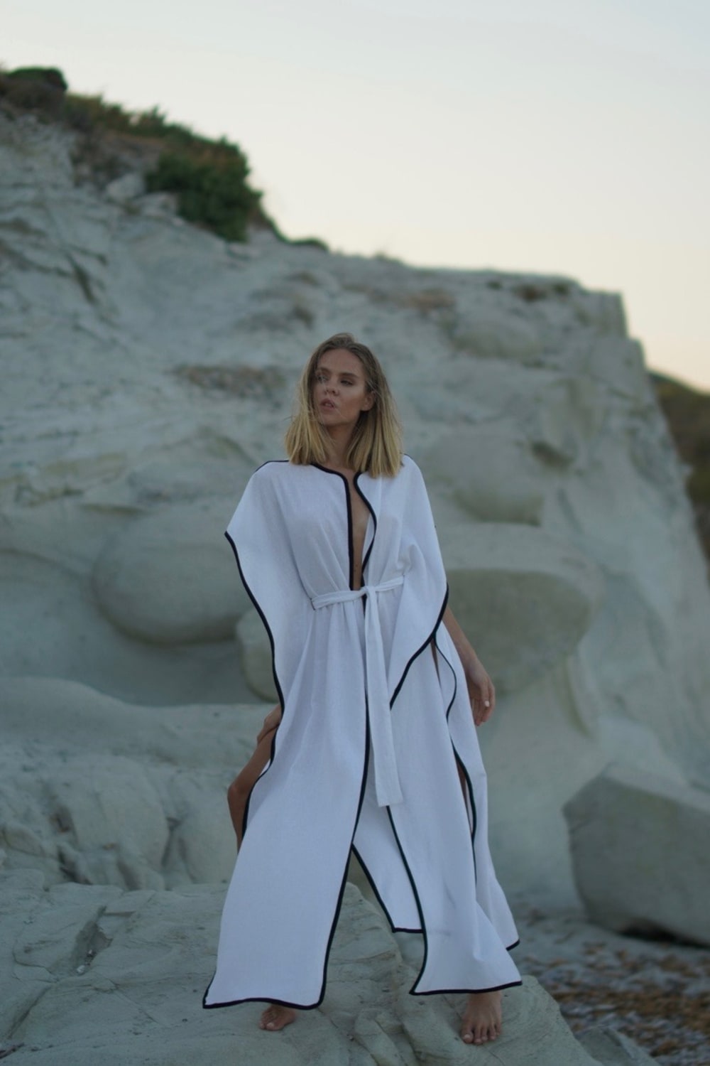 Pelia-Caroline Keten Kontrast Kimono-Elbise-2-fleurdirect.live