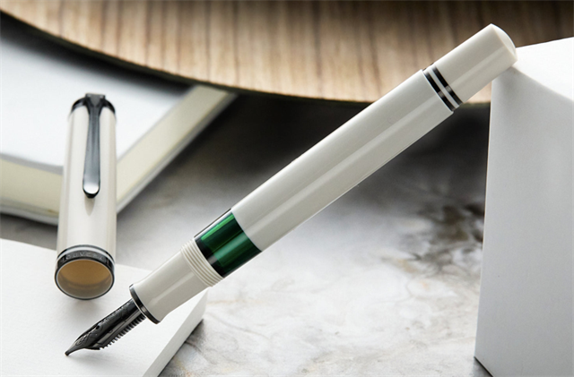 Pelikan-Souveran M670 Warm Grey Dolma Kalem B-Dolma Kalem-9-fleurdirect.live