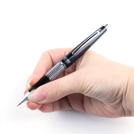 Pentel Kerry Versatil Kalem Dolma Kalem Tipi 0.7 Mm Siyah Yp1037-A