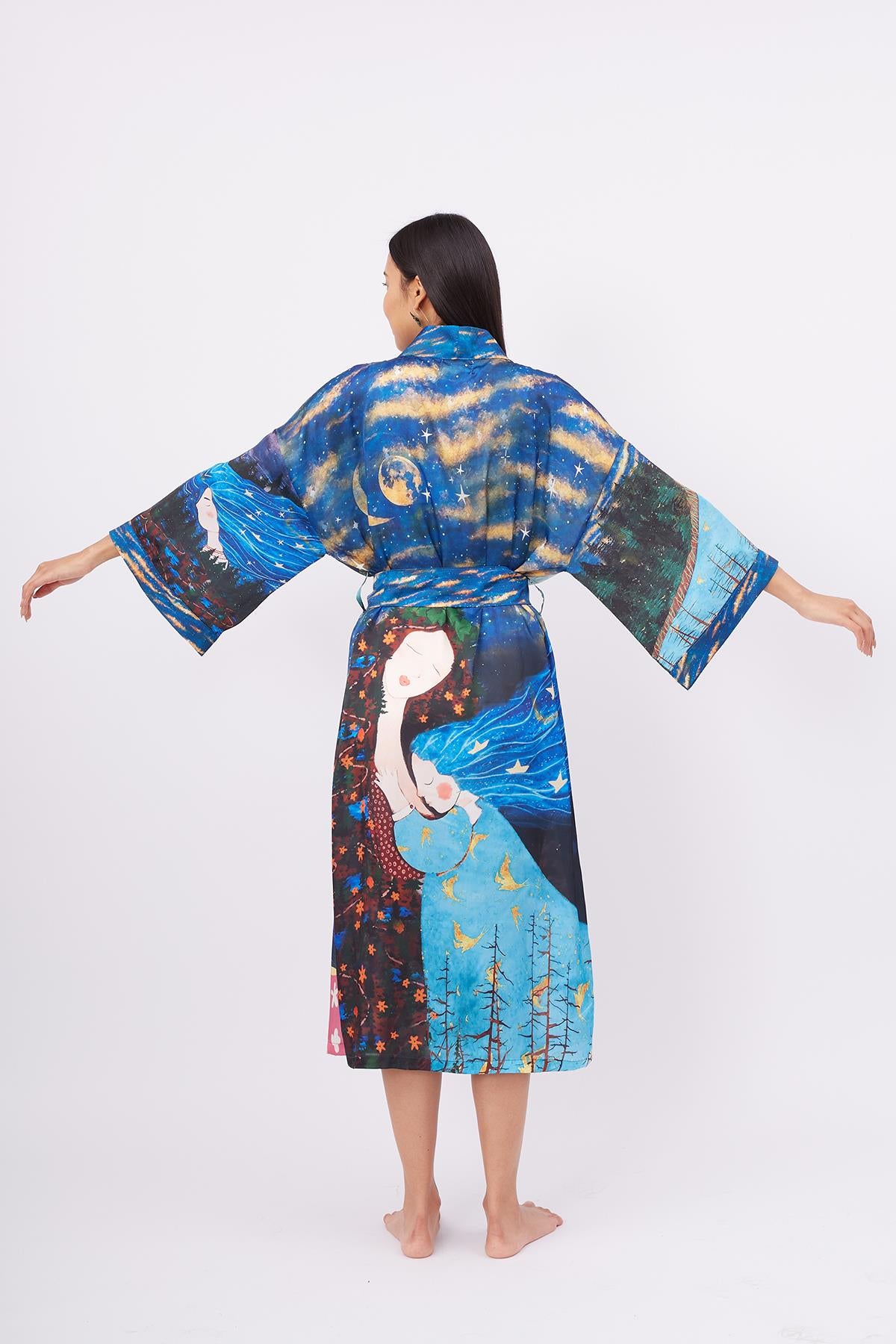 Peraluna-Magic Moments Long Kimono Anne Kız Baskılı 125 Cm Uzun Saten Kadın Kimono-Kimono-5-fleurdirect.live