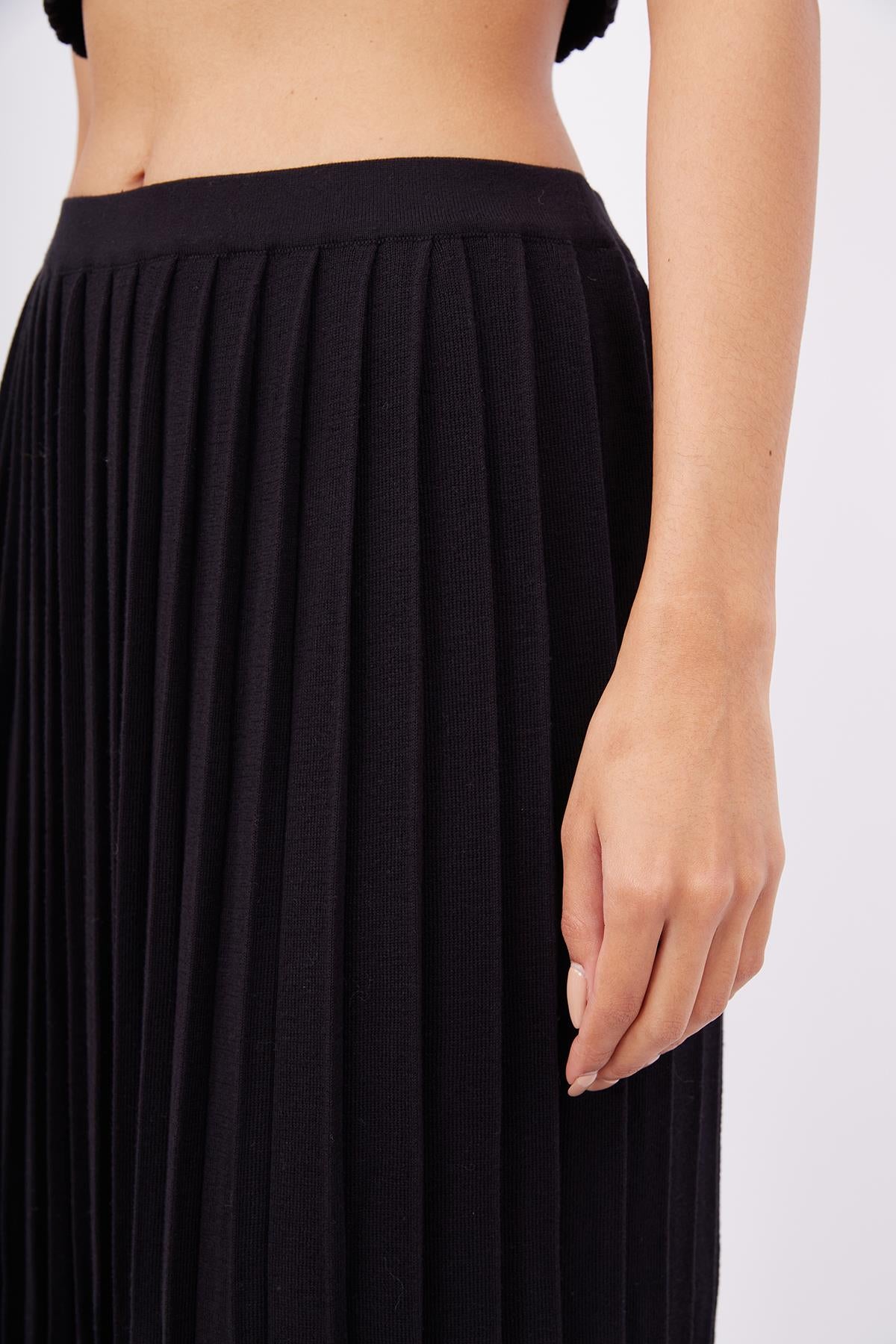 Peraluna-Maxi Skirt Maxi Boy Pileli Kadın Triko Etek Siyah-Etek-3-fleurdirect.live