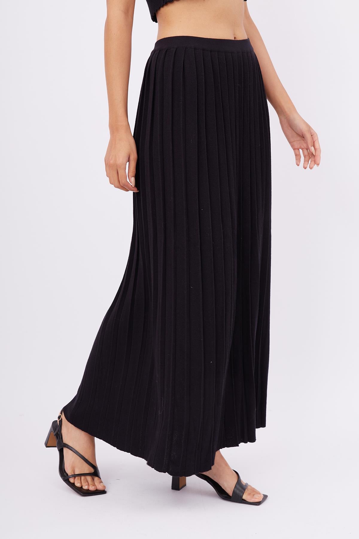 Peraluna-Maxi Skirt Maxi Boy Pileli Kadın Triko Etek Siyah-Etek-4-fleurdirect.live
