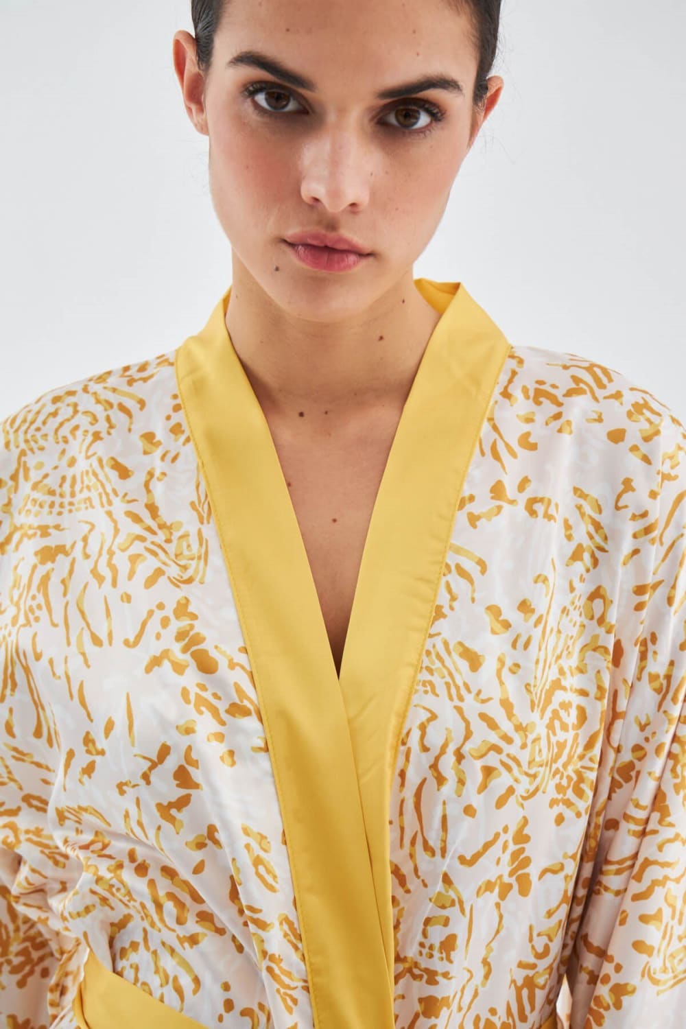 Peraluna-Si̇tara Kimono Desenli 120 Cm Saten Yazlık Kadın Kimono-Kimono-6-fleurdirect.live