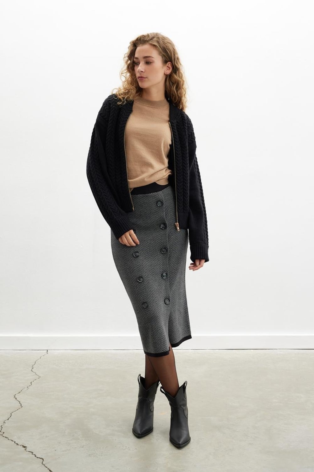 Peraluna-Styleboom X Cheshire Skirt Balıksırtı Desen Midi Boy Kadın Triko Etek-Etek-2-fleurdirect.live