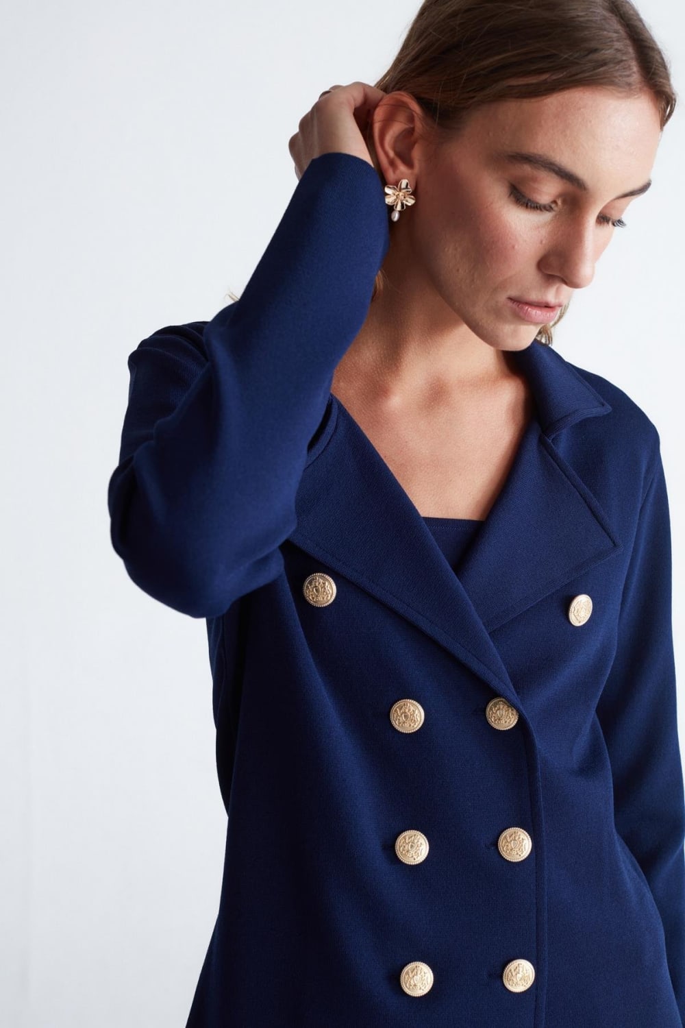 Peraluna-Styleboom X Katherine Blazer Çelik Örgü Klasik Kesim Düğmeli Blazer Kadın Triko Ceket -Ceket-5-fleurdirect.live
