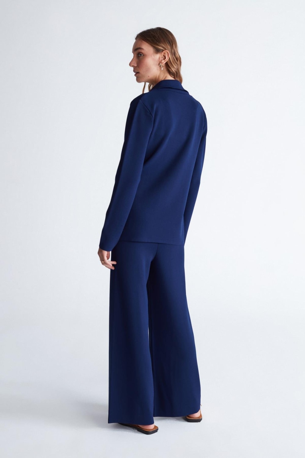 Peraluna-Styleboom X Katherine Blazer Çelik Örgü Klasik Kesim Düğmeli Blazer Kadın Triko Ceket -Ceket-8-fleurdirect.live