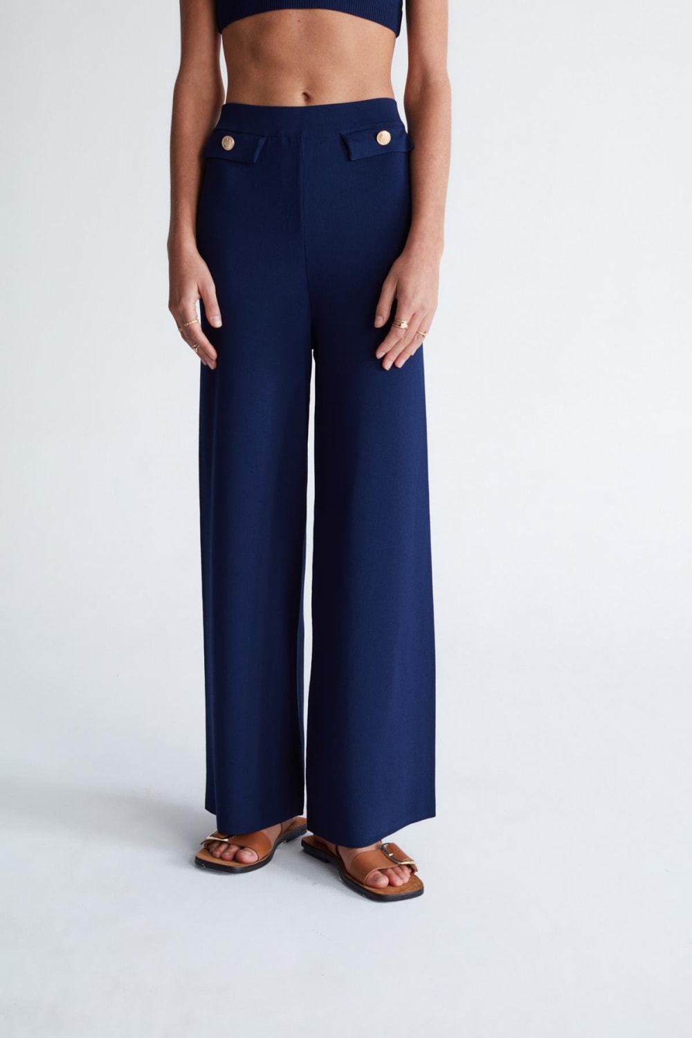 Peraluna-Styleboom X Marlene Trouser Düğme Detaylı Rahat Kesim Kadın Triko Pantolon -Pantolon-3-fleurdirect.live