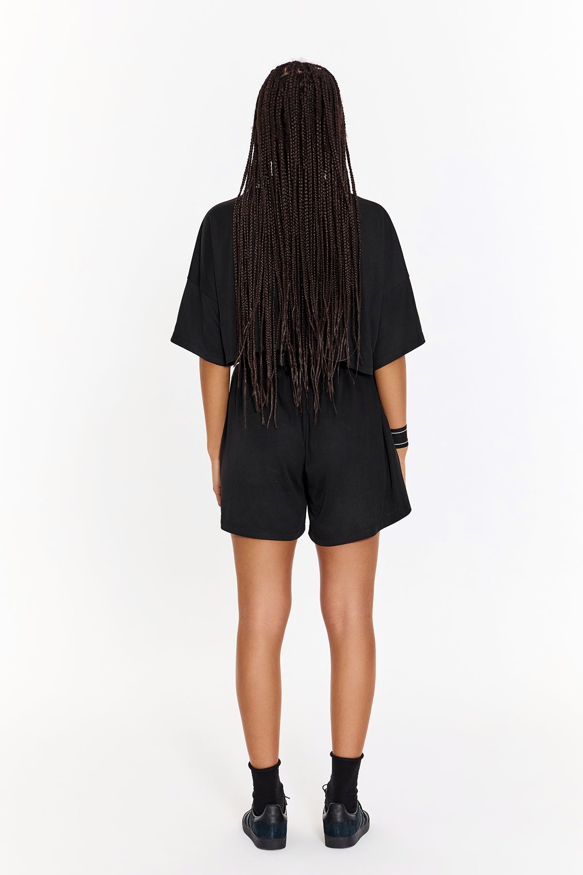 SBNM-Pull On Yoga Short In Black-Şort-3-fleurdirect.live