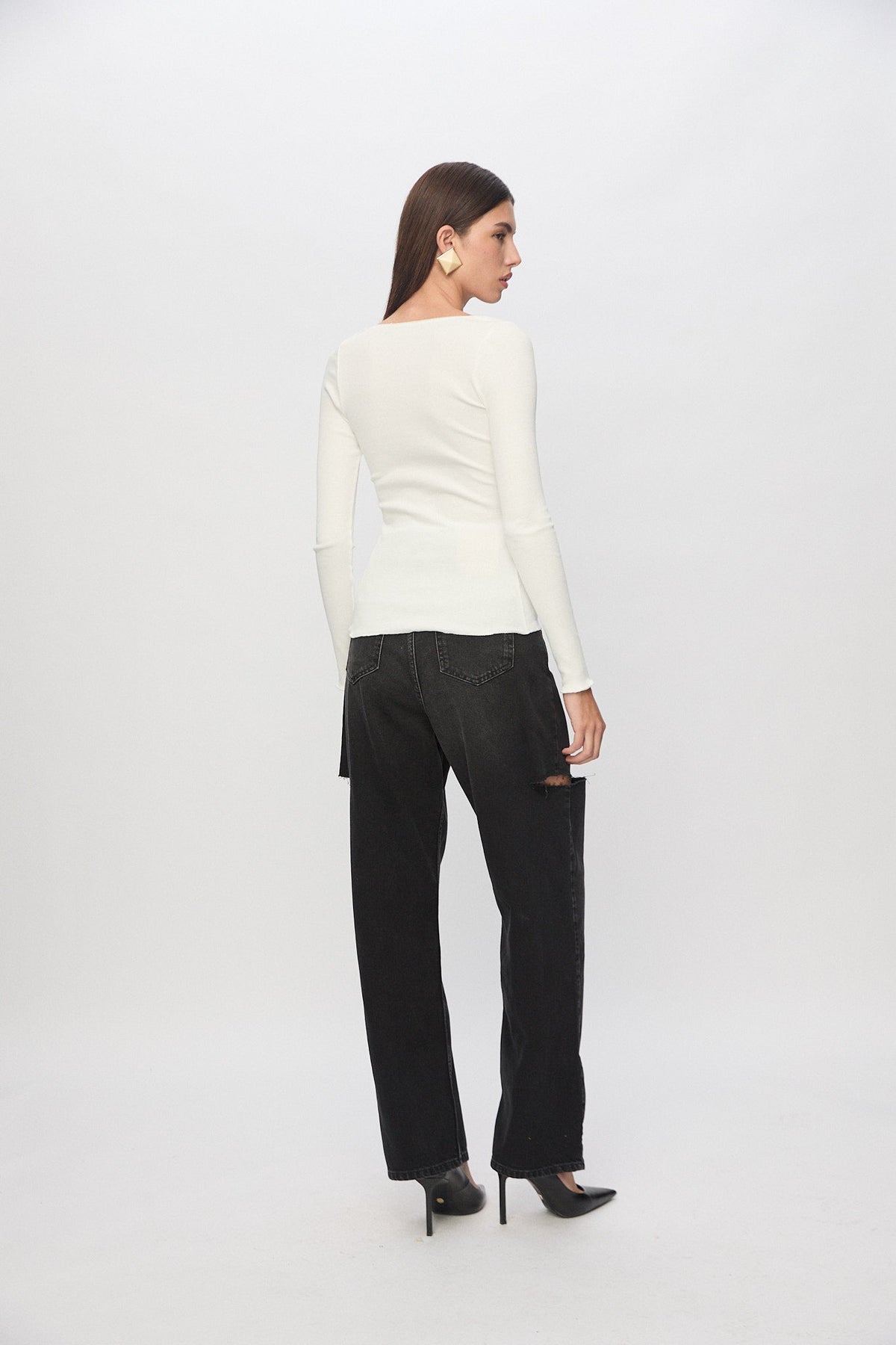 Leonora Knitwear In Ecru