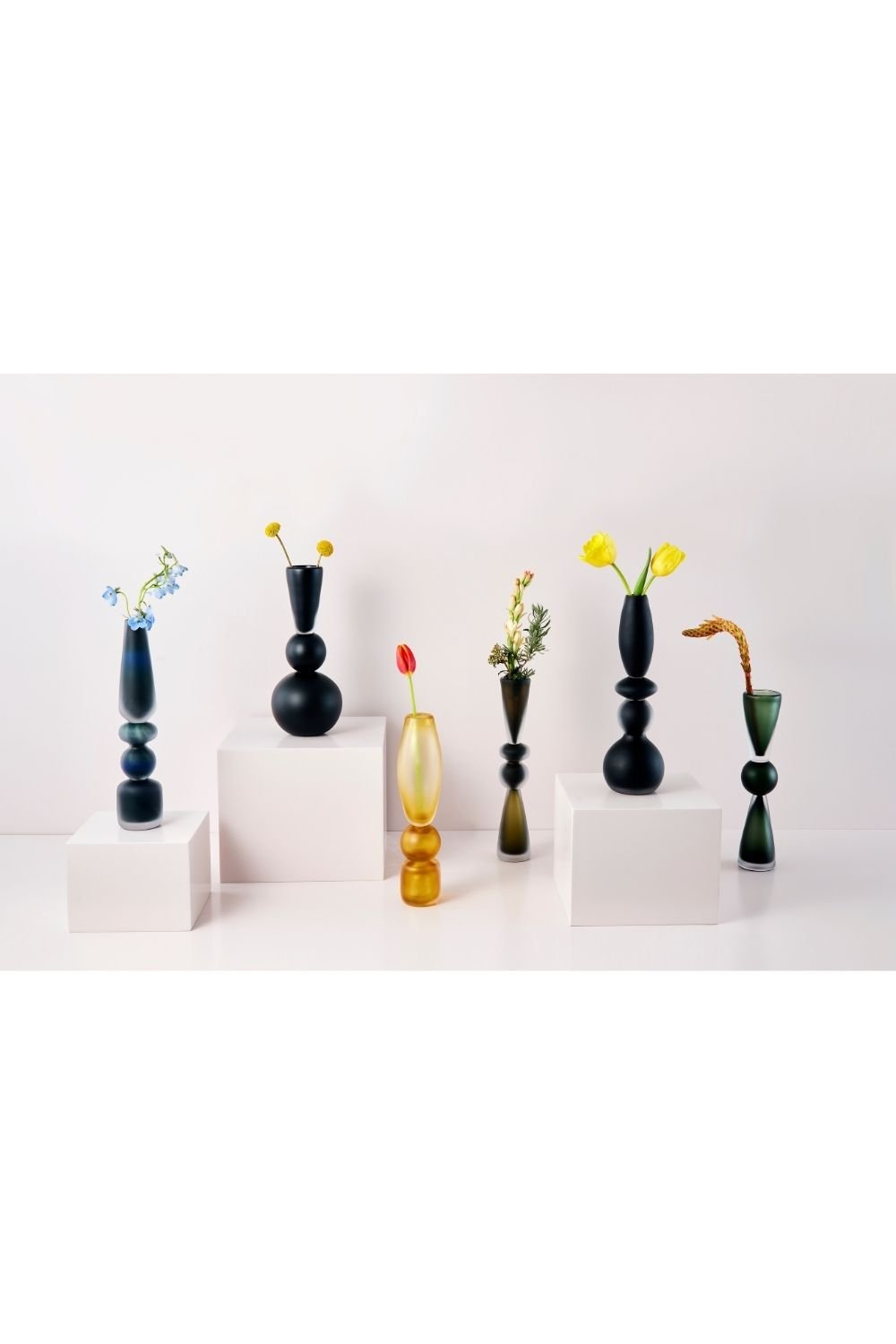 Seym Glass Studio-Umbra Yeşil-Vazo-2-fleurdirect.live