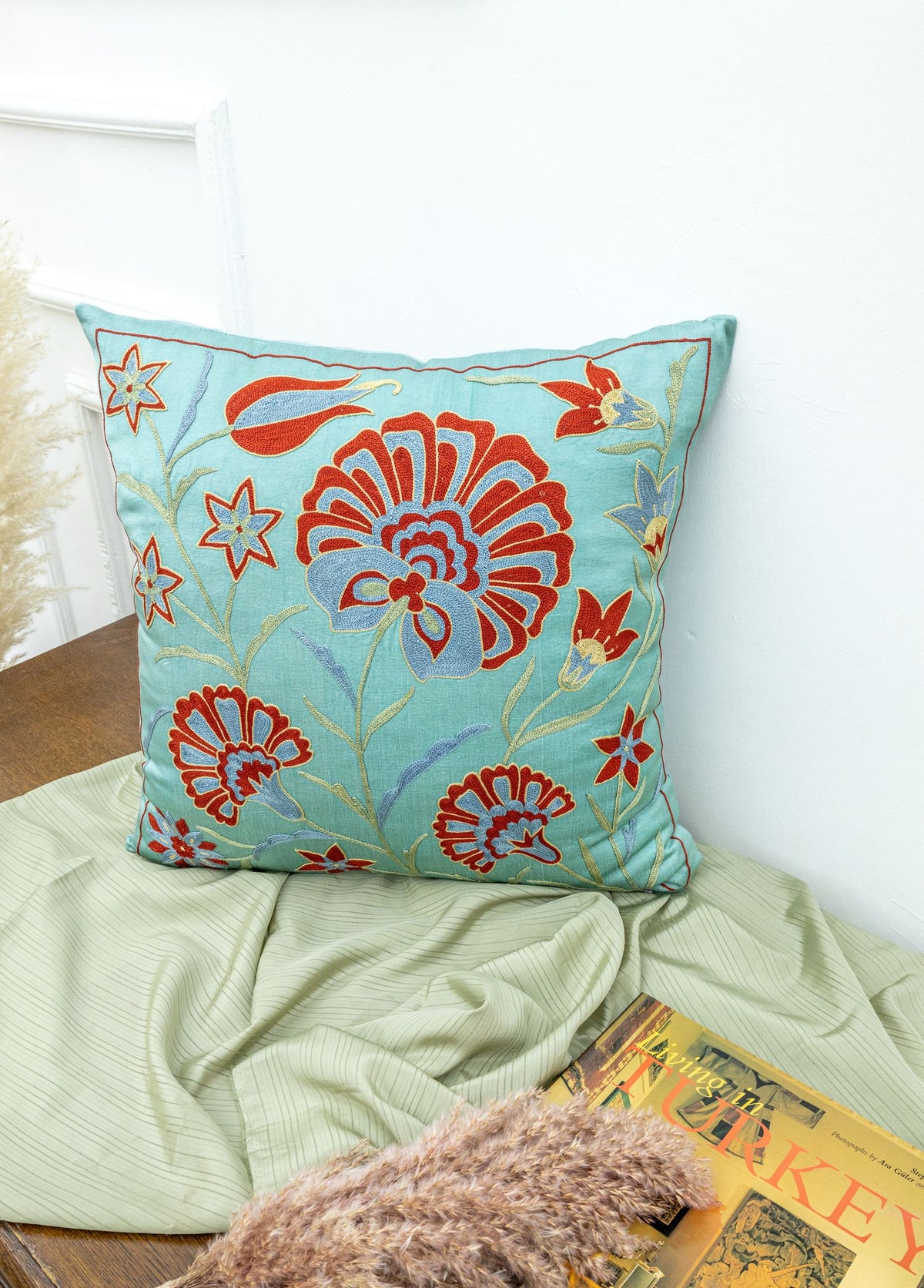 Soho Antiq-Ayaz El Yapımı İpek Suzani Kırlent 50x50 Cm-Kırlent-2-fleurdirect.live
