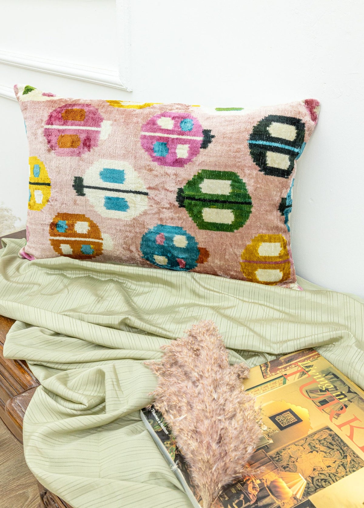 Soho Antiq-Desmal Dekoratif El Yapımı Kırlent 60x40 Cm-Kırlent-2-fleurdirect.live