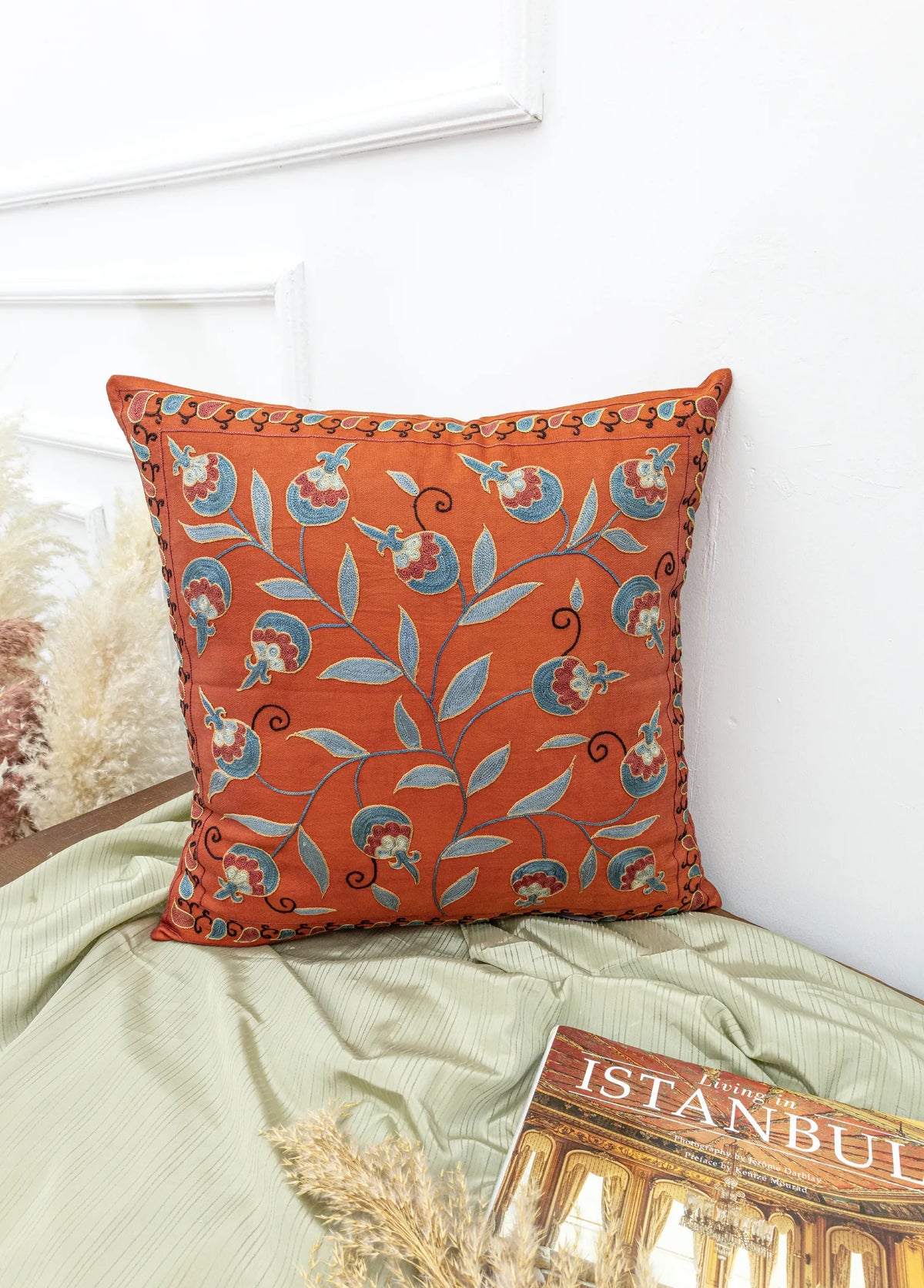 Soho Antiq-Zeta Dekoratif İpek Kırlent 50x50 Cm-2-fleurdirect.live
