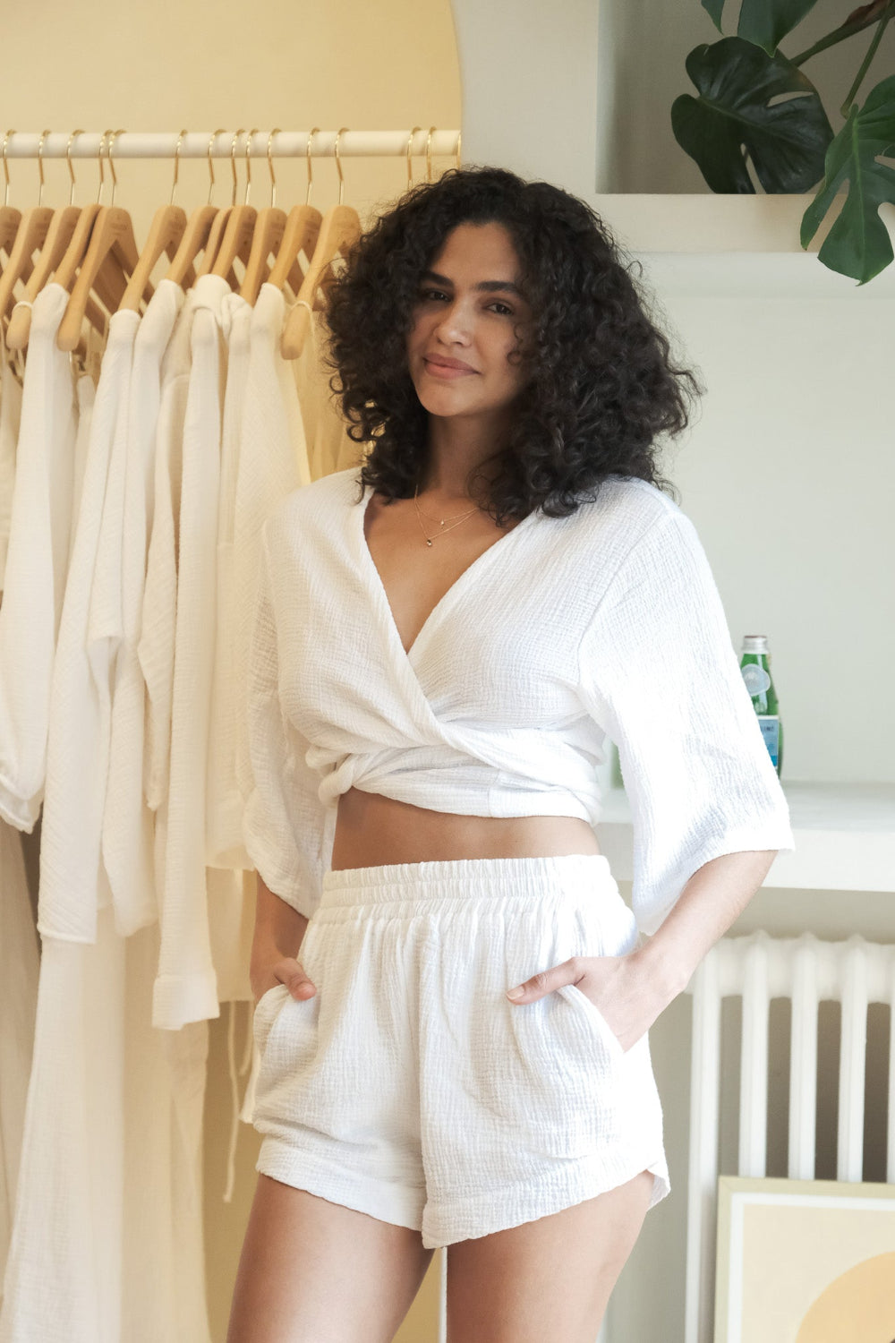 The Handloom-Echo Boy Short White-Şort-2-fleurdirect.live