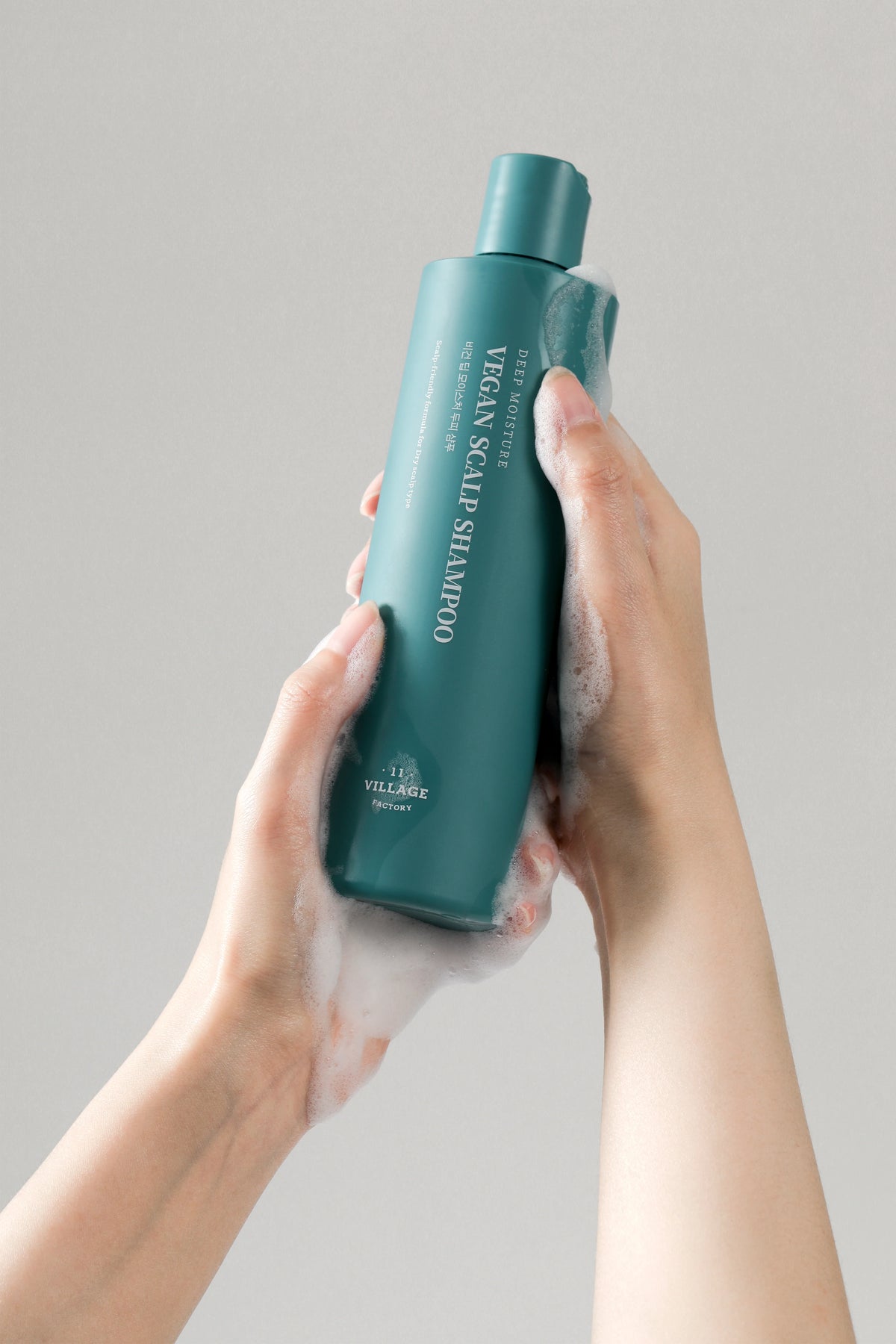 Village 11 Factory-Village 11 Factory Vegan Deep Moisture Scalp Shampoo 300g Yoğun Nemlendirici Vegan Şampuan-Şampuan-4-fleurdirect.live