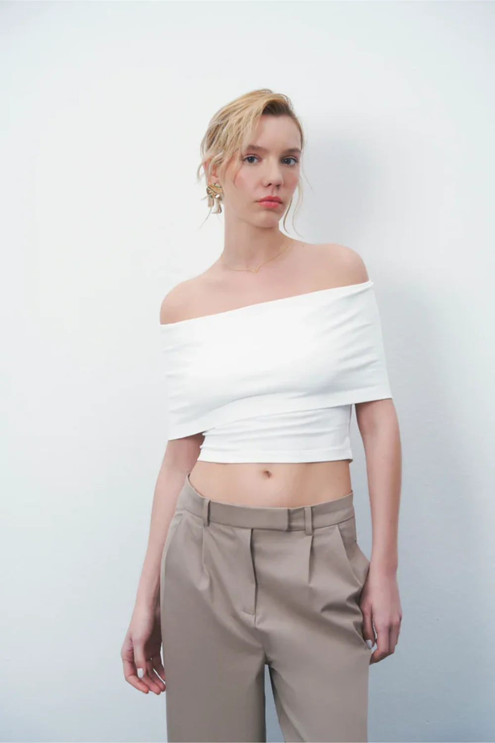 Wear Three Points-Whi̇te Swan Top-Top-1-fleurdirect.live