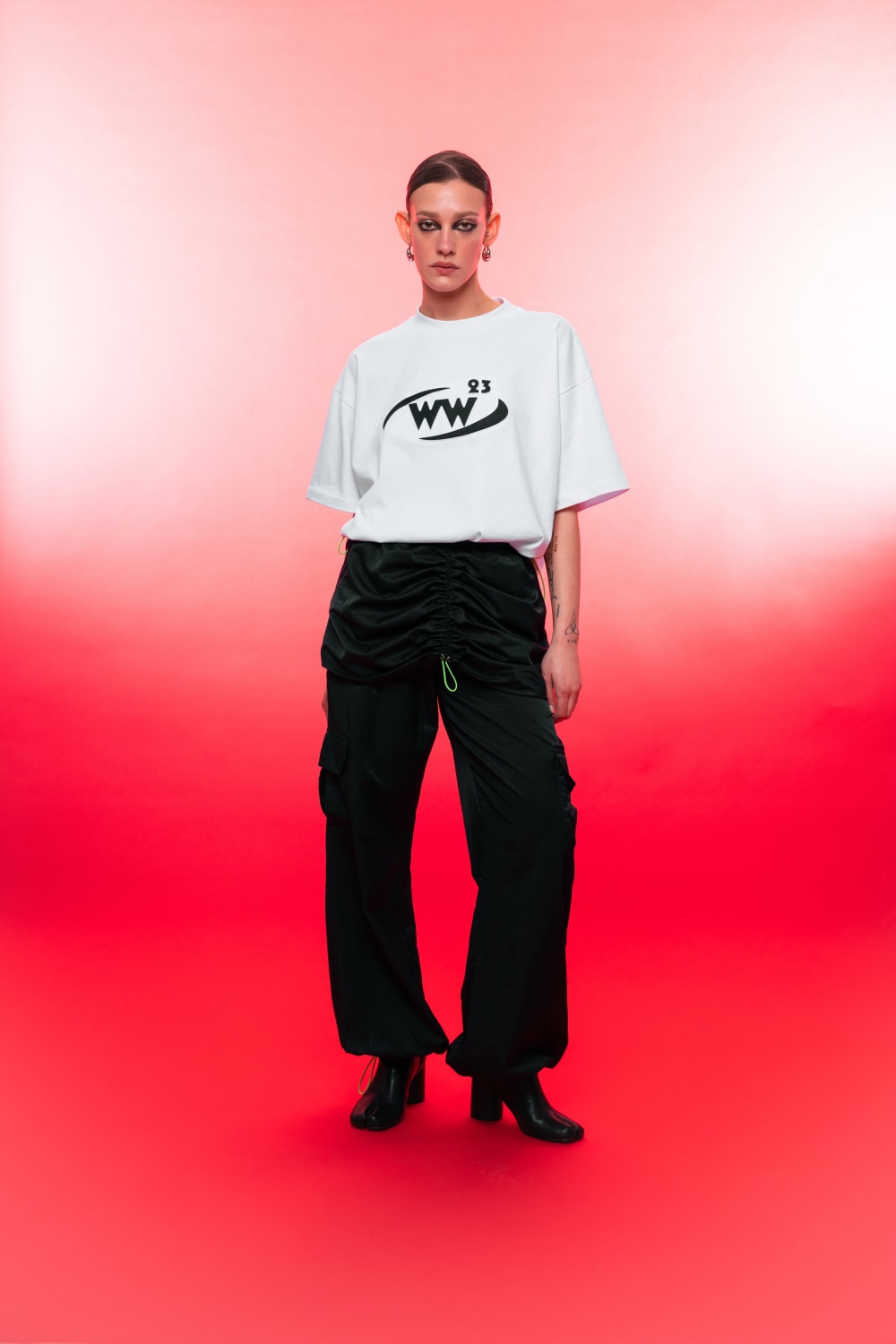 Wuen İstanbul-Parachute Pant Black Glossy-Pantolon-1-fleurdirect.live