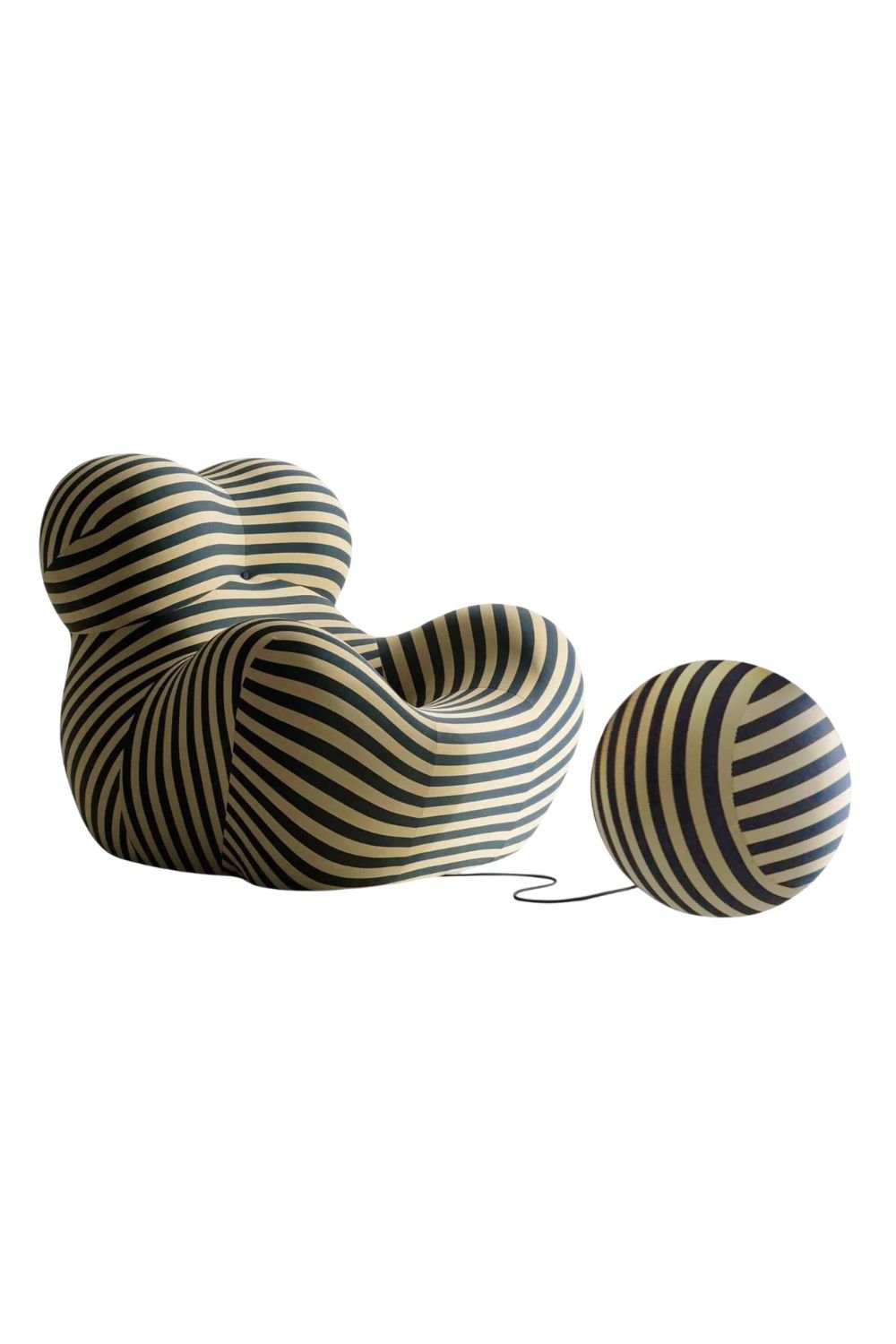 livingstore-No4 Gaetano Pesce'den La Mamma Up50 Replikası-Berjer-3-fleurdirect.live