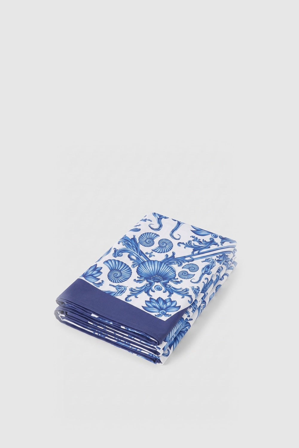 Blue Blanc Table Cloth - 160 x 320 - 2