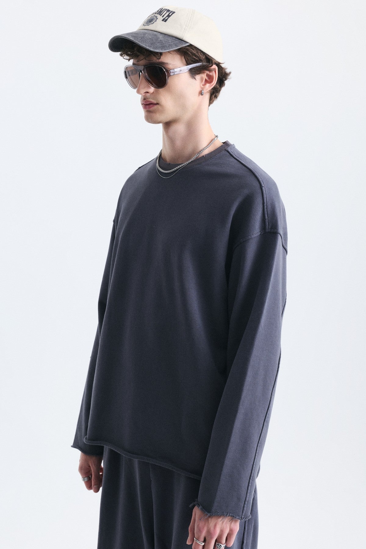 Dikiş Detaylı Oversize Sweatshirt