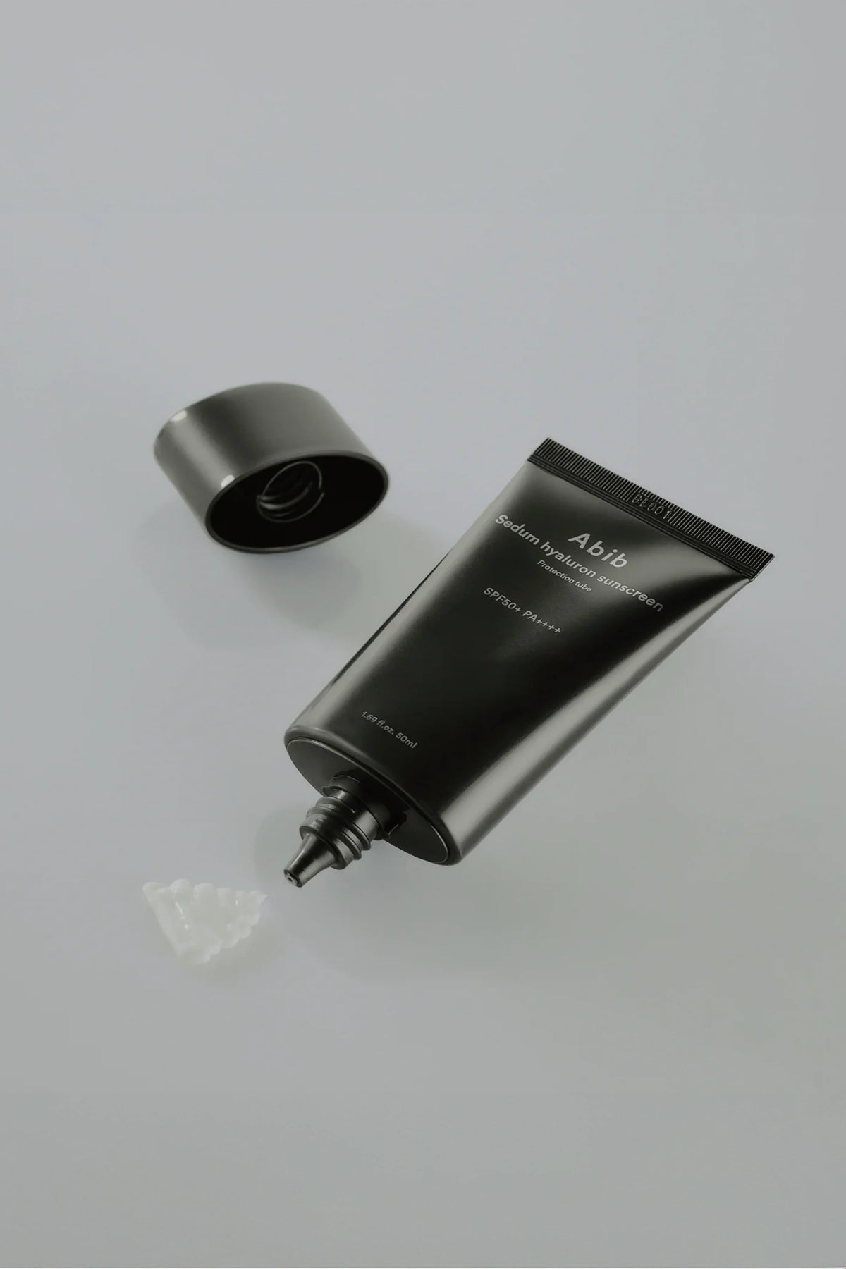 Abib-Abib Sedum Hyaluron Sunscreen Protection Tube Spf50+ Pa++++ 50ml 10 Hyalüronik Asit Günlük Güneş Kremi-Güneş Koruyucu-2-fleurdirect.live