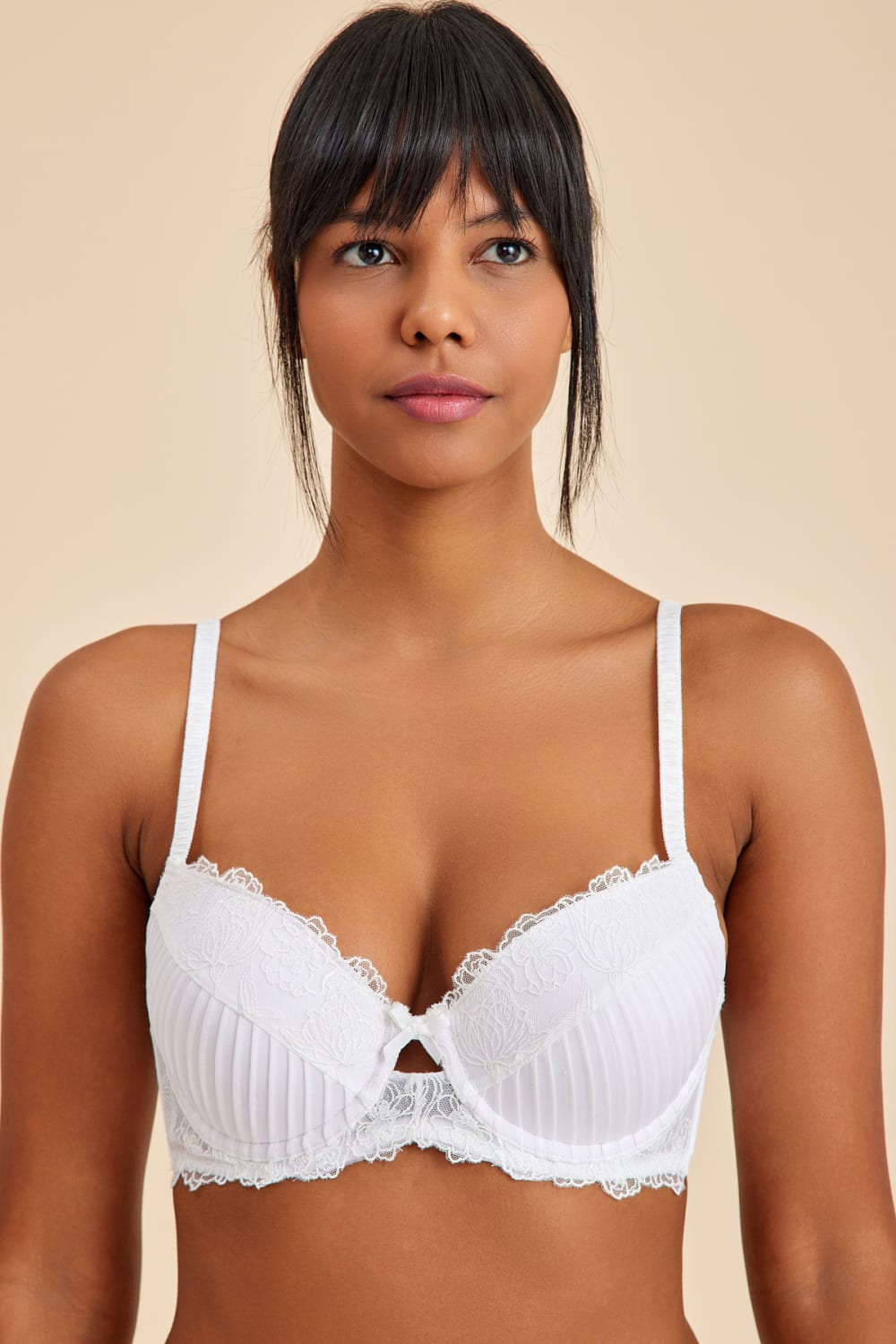 Amarelle-Paris Ekru Balenli Dantelli Dolgulu Push-up Sütyen-Sütyen-1-fleurdirect.live