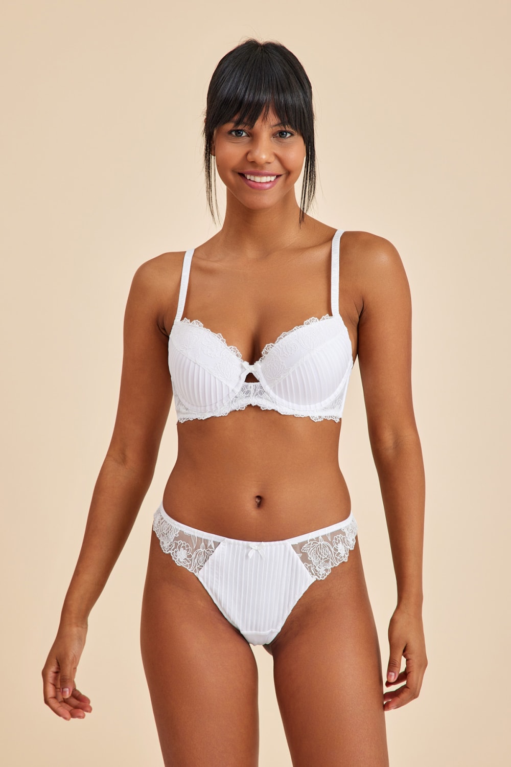 Amarelle-Paris Ekru Balenli Dantelli Dolgulu Push-up Sütyen-Sütyen-6-fleurdirect.live