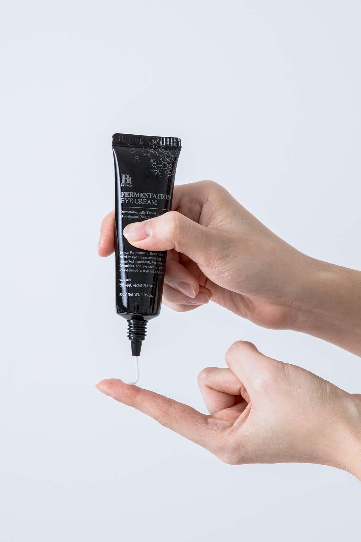 Benton-Benton Fermentation Eye Cream 30g Yaşlanma Karşıtı Premium Fermente Göz Kremi-Göz Kremi-3-fleurdirect.live