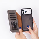 Bloominbag-Bloom Case Magic Wallet Ash Gray Apple I Phone 17 Pro (6.3") Hakiki Deri çıkarılabilir Cüzdanlı Telefon Kılıfı-2-fleurdirect.live