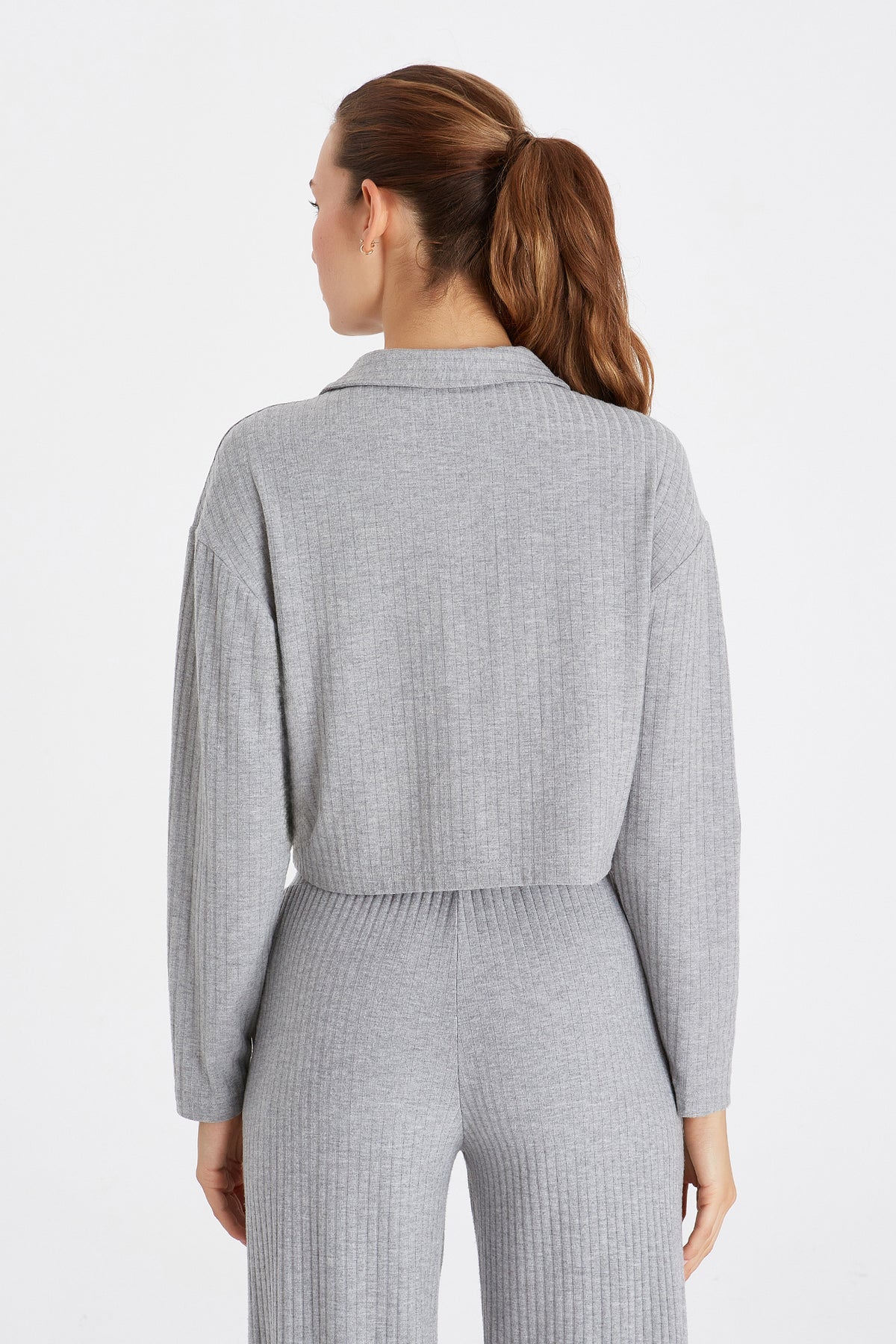 Boboist-Boboist Eva Sweatshirt Eva Bağcık Detaylı Sweatshirt-Sweatshirt-2-fleurdirect.live