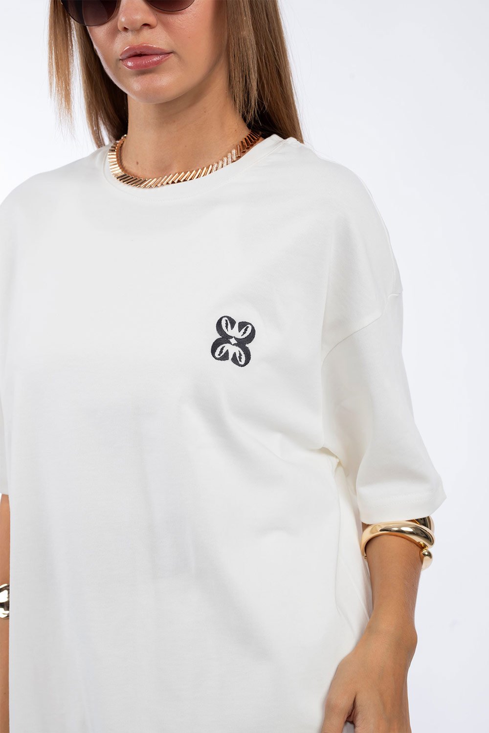Christina's Storm-Cream Emblem T-shirt-T-Shirts-3-fleurdirect.live