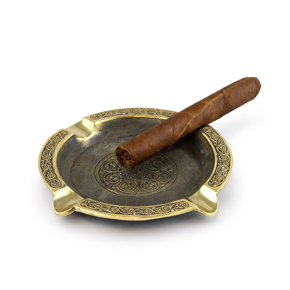  Brazen Antique İŞlemeli Döküm Puro Küllüğü