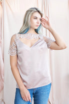 Petra Petrova-Pudra Renginde İşlemeli Bluz-Top-1-fleurdirect.live