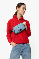 Eastpak-Bouncer Icy Blue-Bel Çantası-3-fleurdirect.live