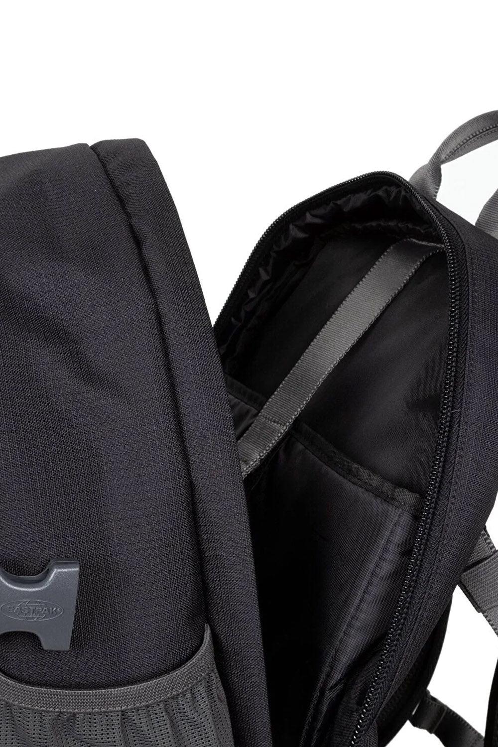 Eastpak-Out Safepack Out Black-Sırt Çantası-2-fleurdirect.live