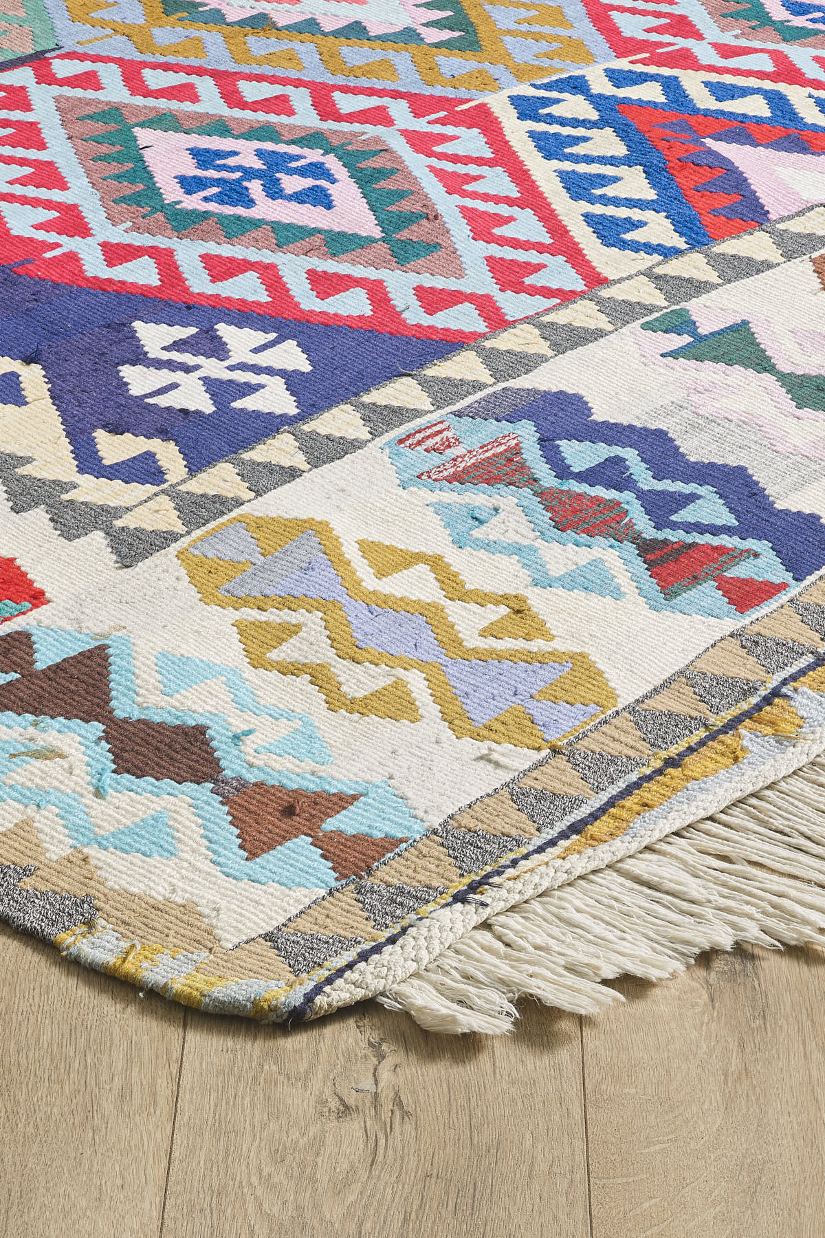Empera-Antik Kilim Anadolu Etnik Desenli El Dokuması Kilim E0528-2-fleurdirect.live