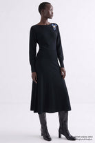 Yarasa Kol Aplikeli Slim Fit Triko Siyah Elbise