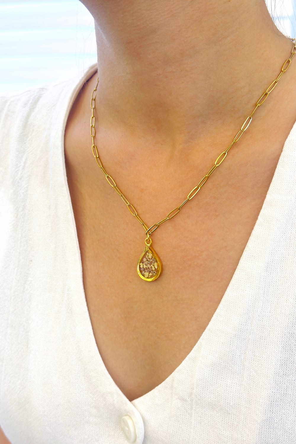 Fiorel Design-Golden Garden Teardrop - Lilac-Kolye-2-fleurdirect.live