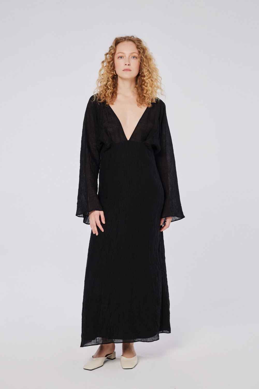 House of IKA-Kimono Kollu Crinkle Maxi Elbise-Elbise-1-fleurdirect.live