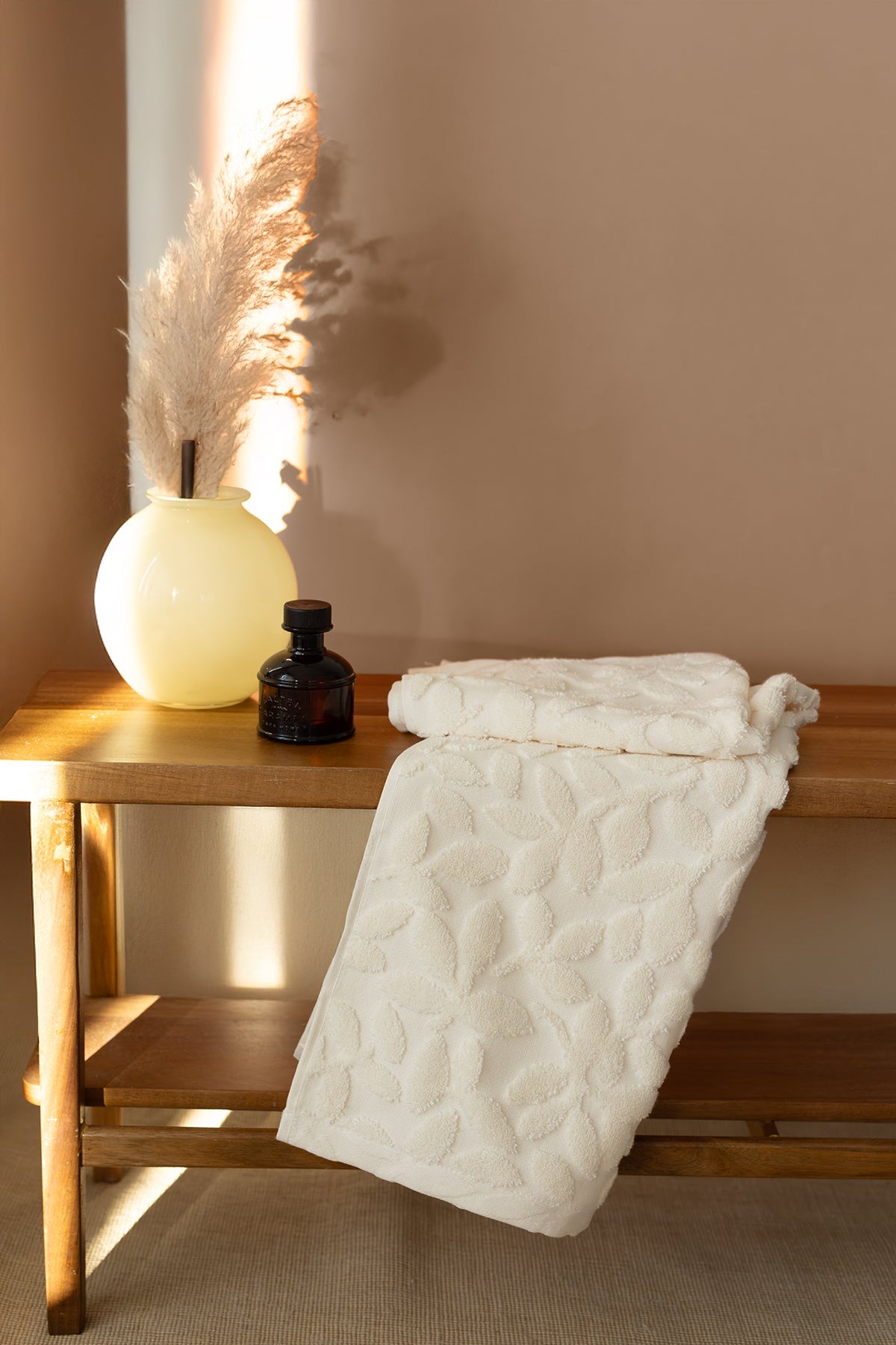 İRYA-Allesi %100 Pamuk El Havlusu 50X90 Cm Ekru-Havlu & Havlu Setleri-2-fleurdirect.live