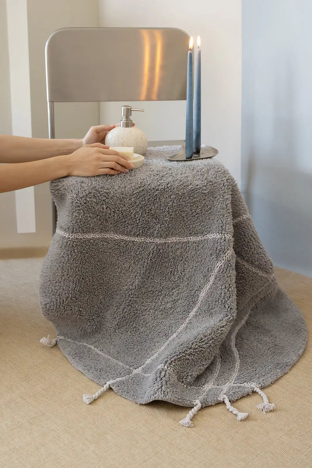 İRYA-Travertine Yuvarlak Banyo Paspası %100 Pamuk 100X100 Gri-Paspas-4-fleurdirect.live