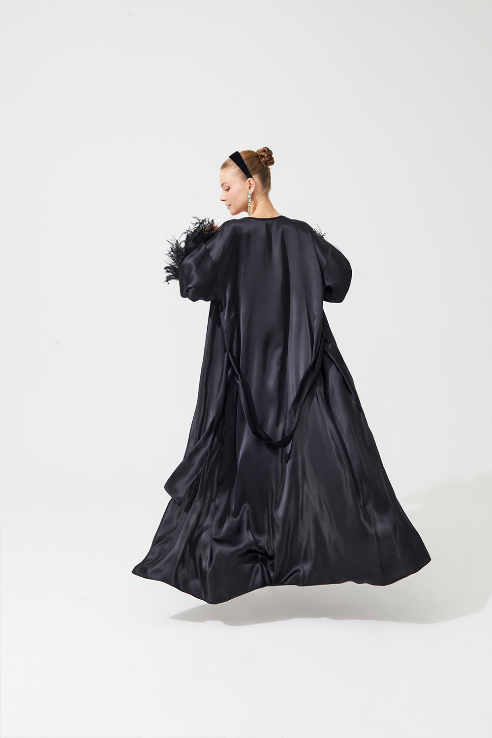 İpek Kıramer-The Moon Silk Robe Black-Elbise-8-fleurdirect.live