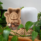 Kikkerland-Kikkerland Maneki Neko Luck Cat Şanslı Kedi Ahşap Kumbara-Kumbara-3-fleurdirect.live