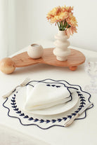 Km Home Collection-2'li Set Lacivert Yaprak İşlemeli Keten Amerikan Servis-Sunum Aksesuarları-1-fleurdirect.live
