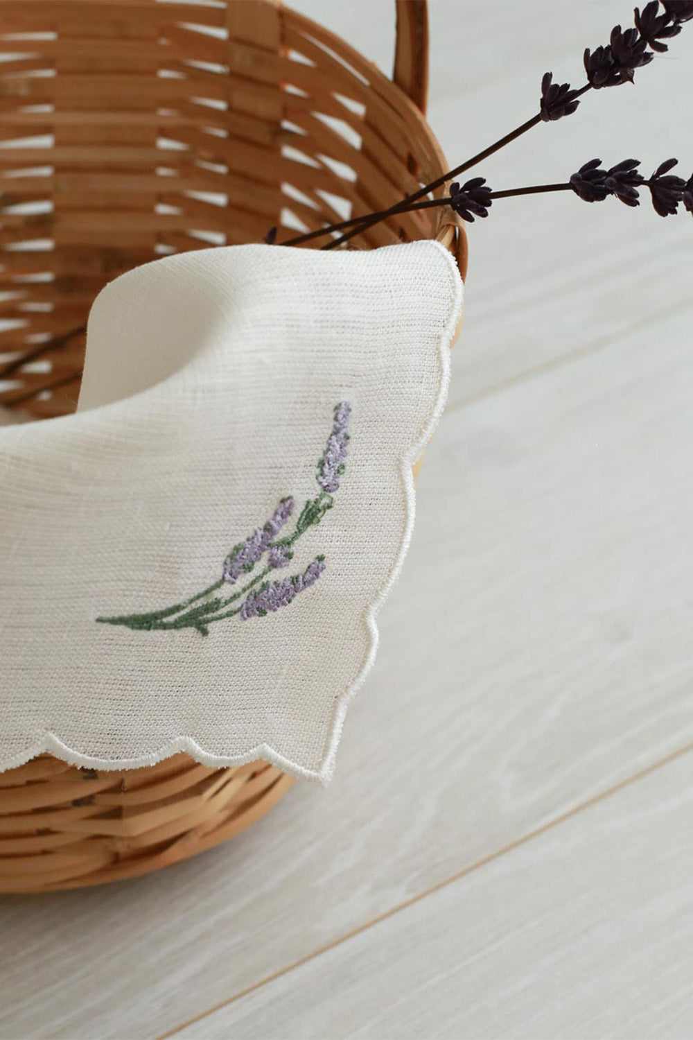 Km Home Collection-2'li Set Lavanta İşlemeli Keten Amerikan Servis-Sunum Aksesuarları-3-fleurdirect.live