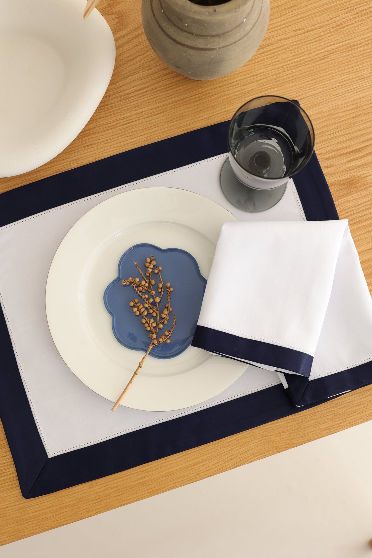 Km Home Collection-2'li Set Navy White Peçete-Sunum Aksesuarları-6-fleurdirect.live