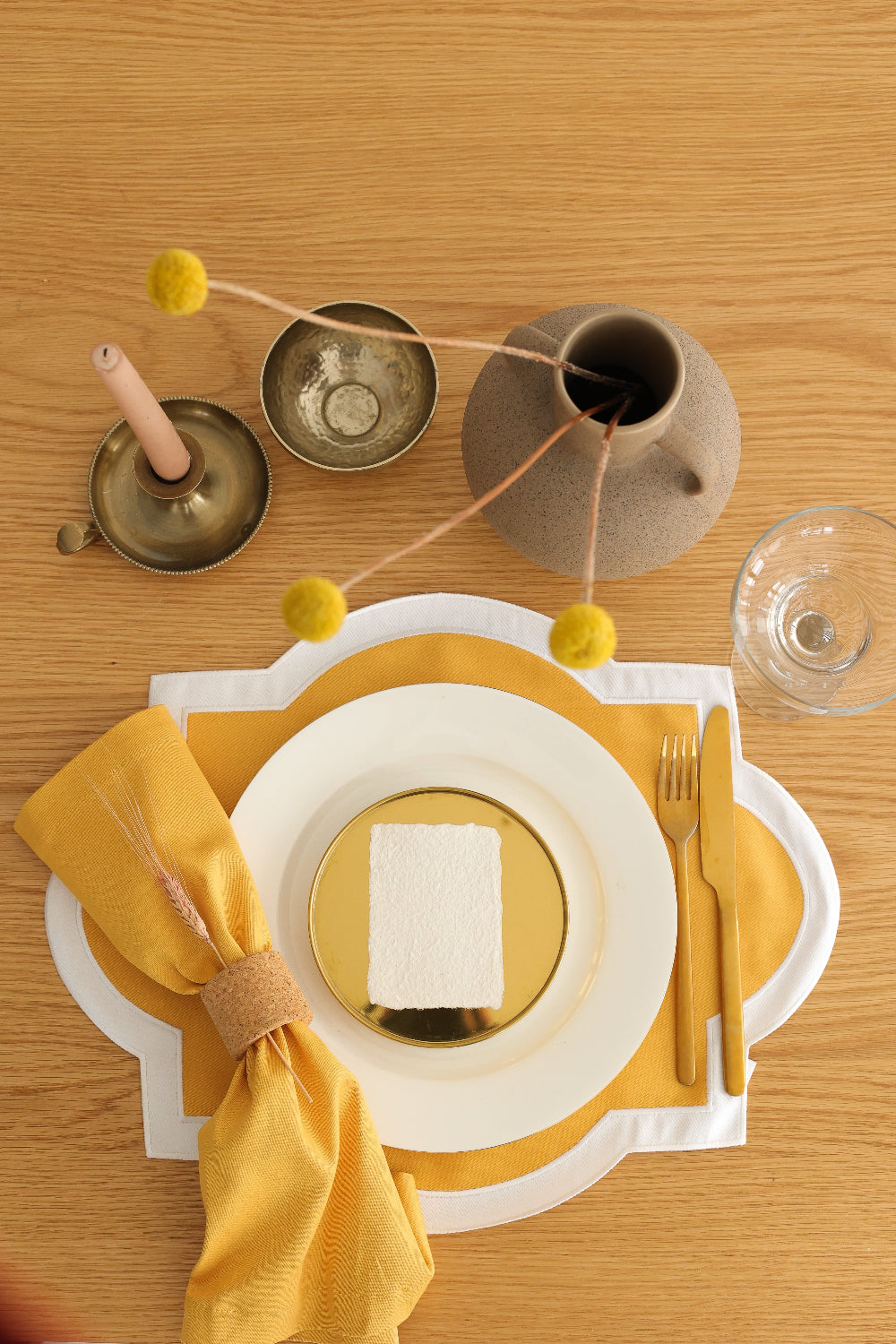 Km Home Collection-2'li Set Sarı Geometrik Amerikan Servis-Sunum Aksesuarları-1-fleurdirect.live