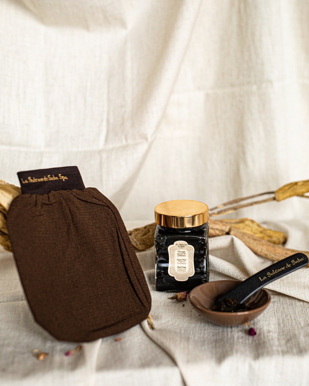 La Sultane De Saba-Ideal Couple: Real Black Soap With Eucalyptus Essential Oil + Kessa Glove-1-fleurdirect.live