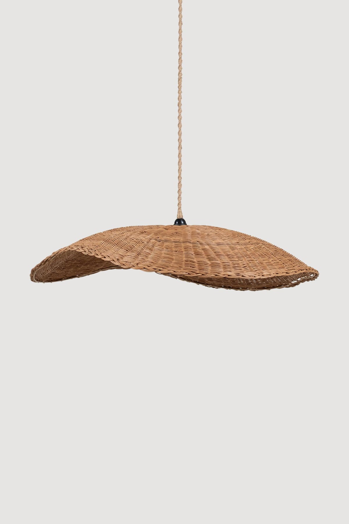 Lasttouch-Soleil Rattan Avize-Avize-1-fleurdirect.live