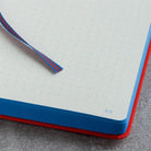 Leuchtturm 1917-Leuchtturm1917 Bauhaus Serisi Not Defteri, Orta Boy (A5), Sert Kapak, 251 Sayfa Mavi Noktalı Defter Red 359619-Noktalı-3-fleurdirect.live